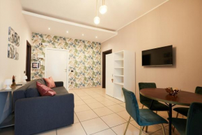 Vicky's Luxury Guesthouse by NapoliApartments